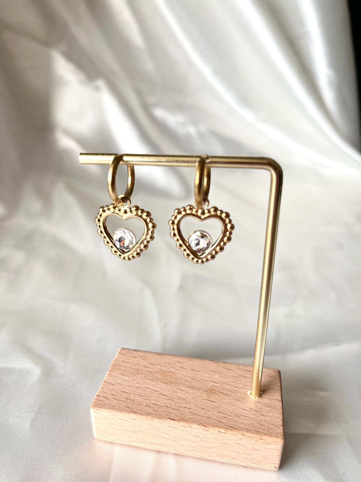 Boucles d’oreilles doré et strass cœur Irma