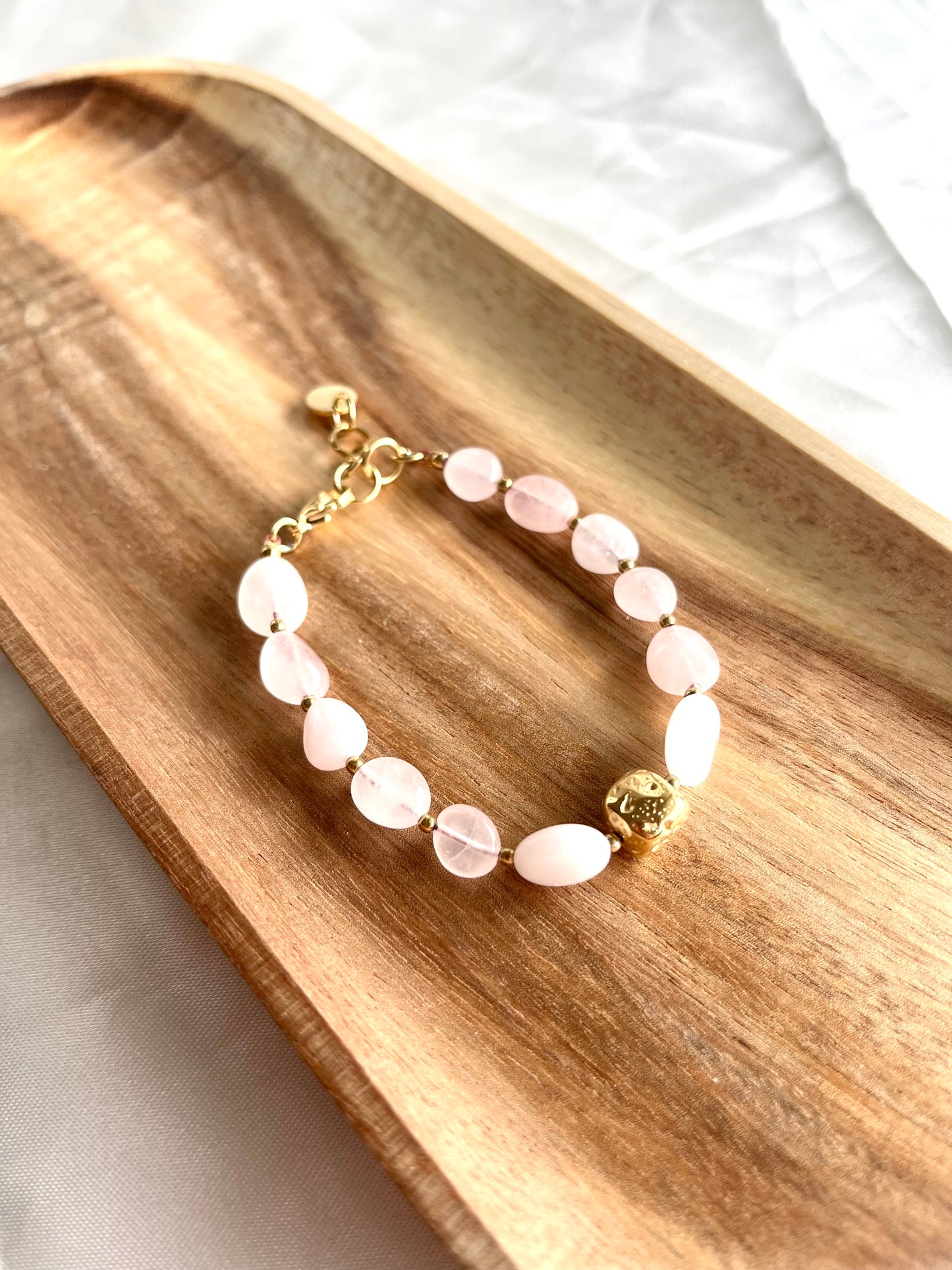 Bracelet en pierres naturelles rose