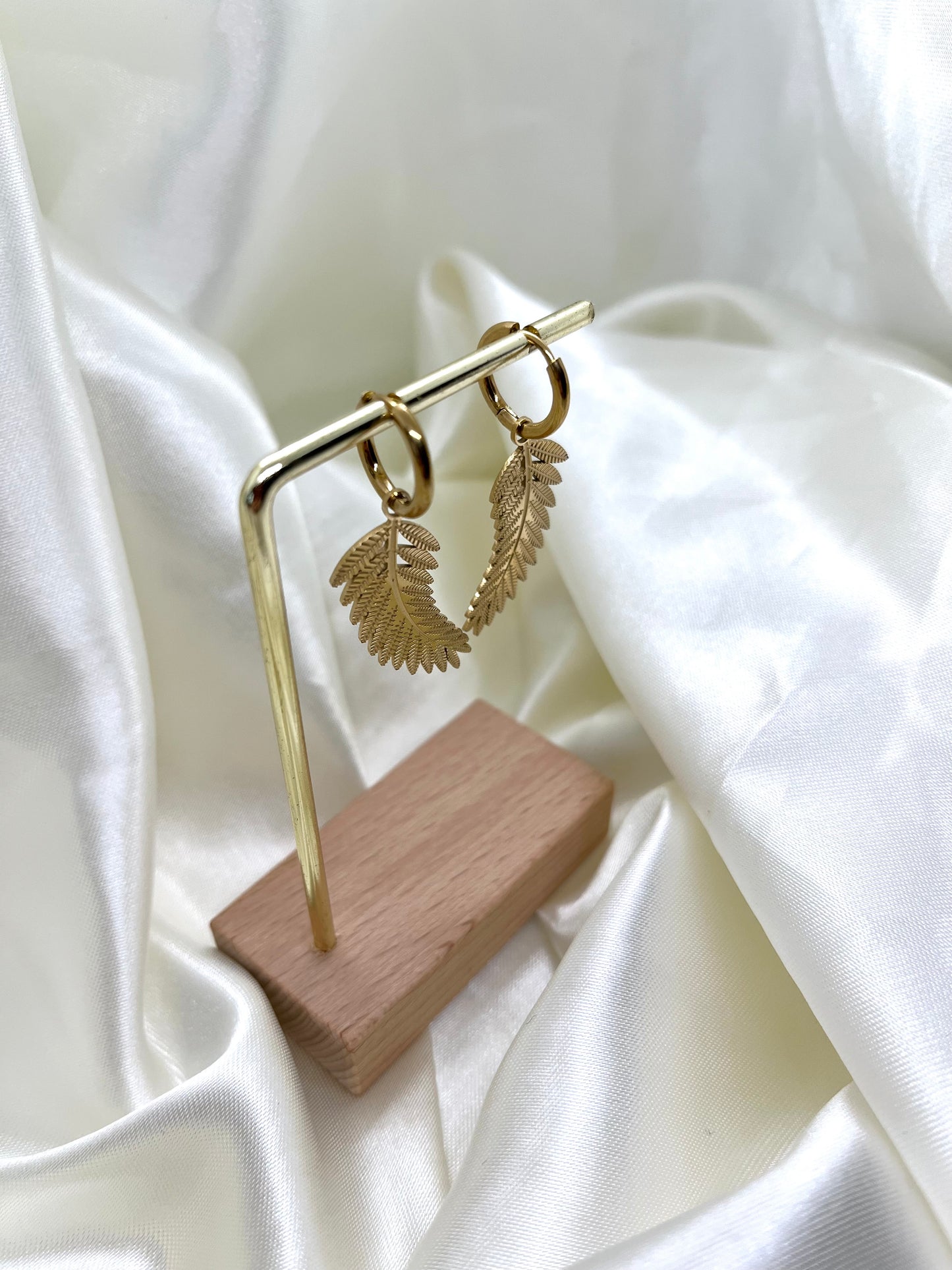 Boucles d’oreilles doré feuillage Loïs