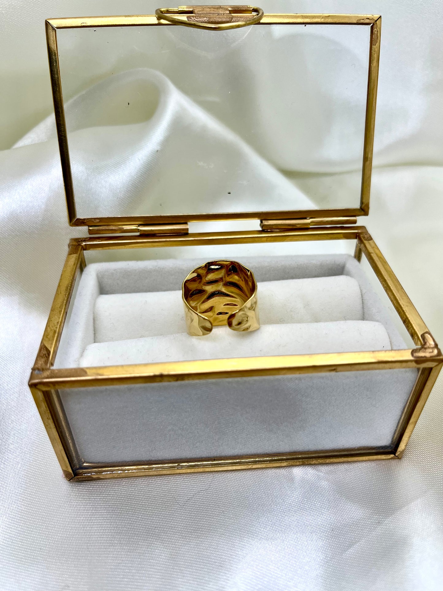 Bague large dorée