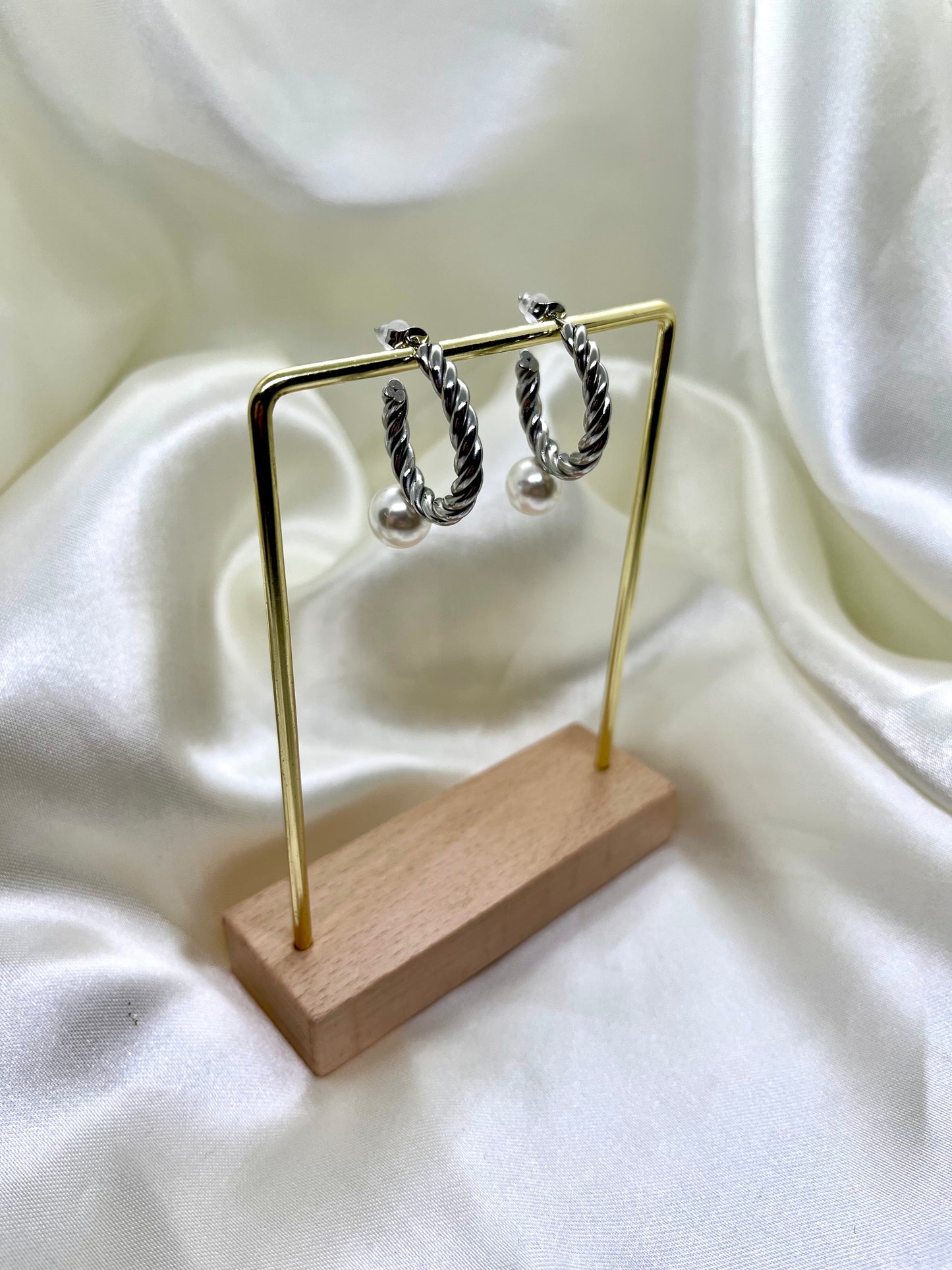 Boucles d’oreilles anneaux argent et nacré