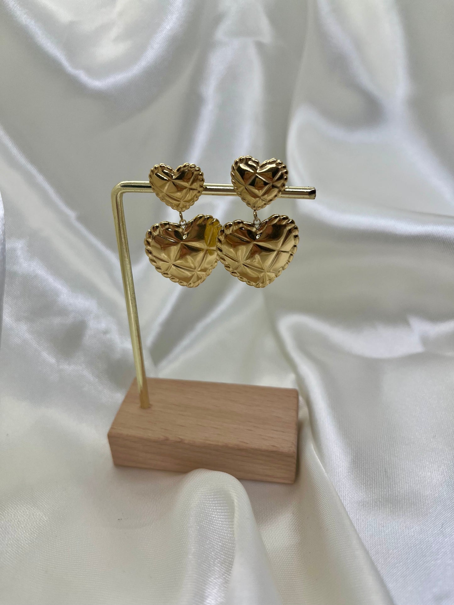 Boucles d’oreilles cœurs dorées