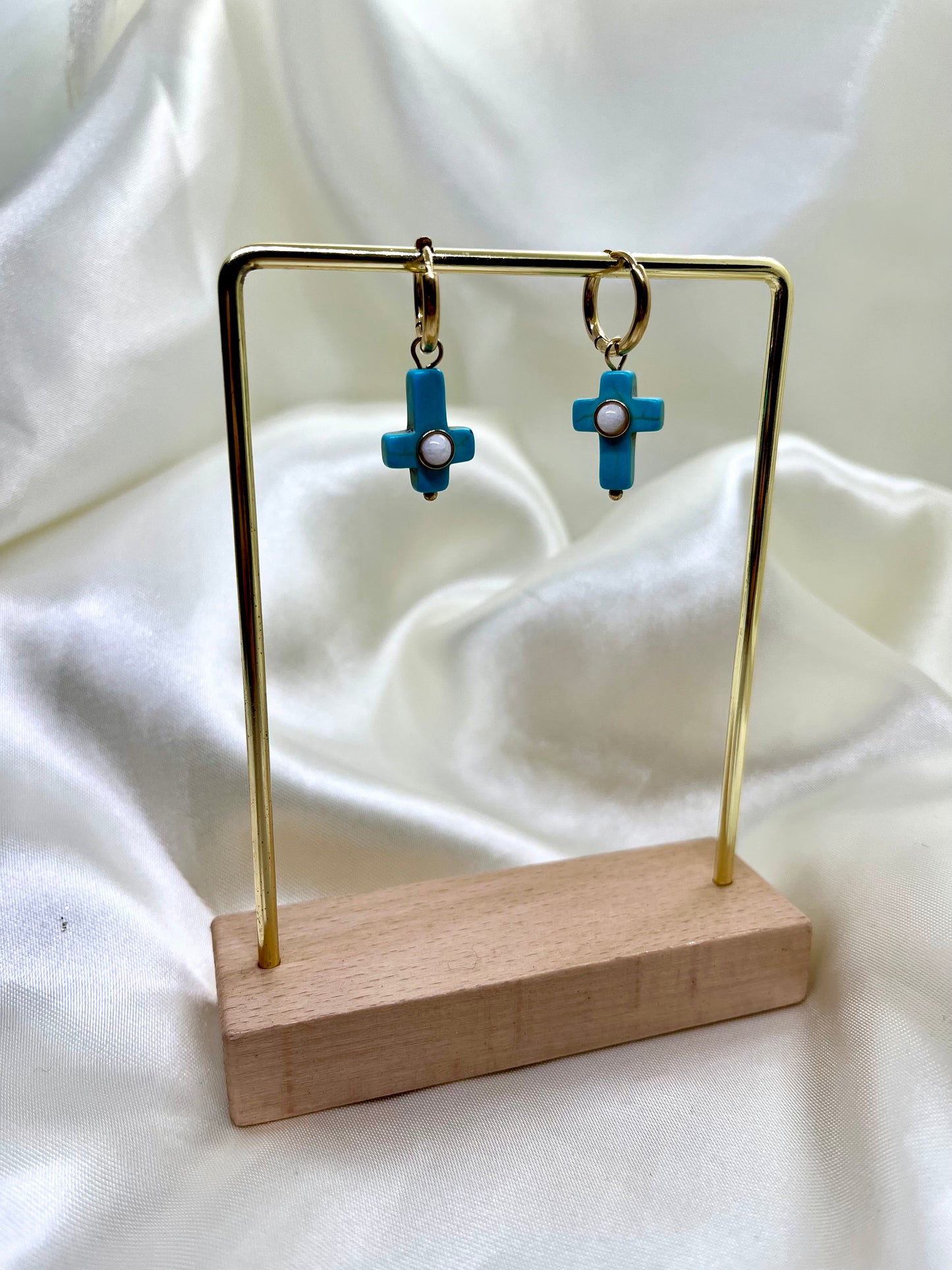 Boucles d’oreilles croix doré et turquoise