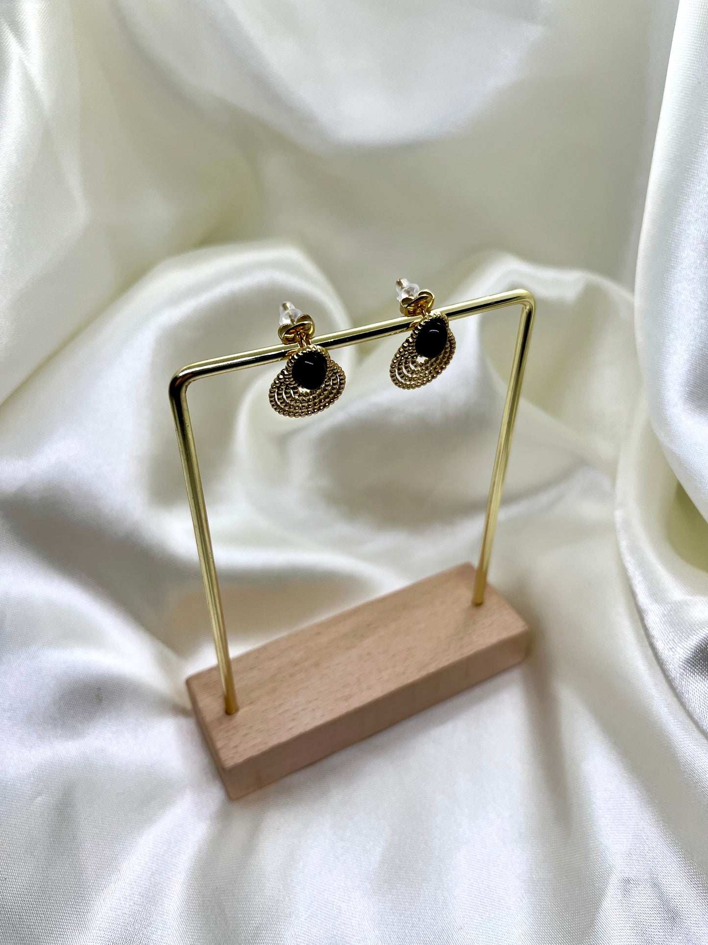 Boucles d’oreilles doré et noir