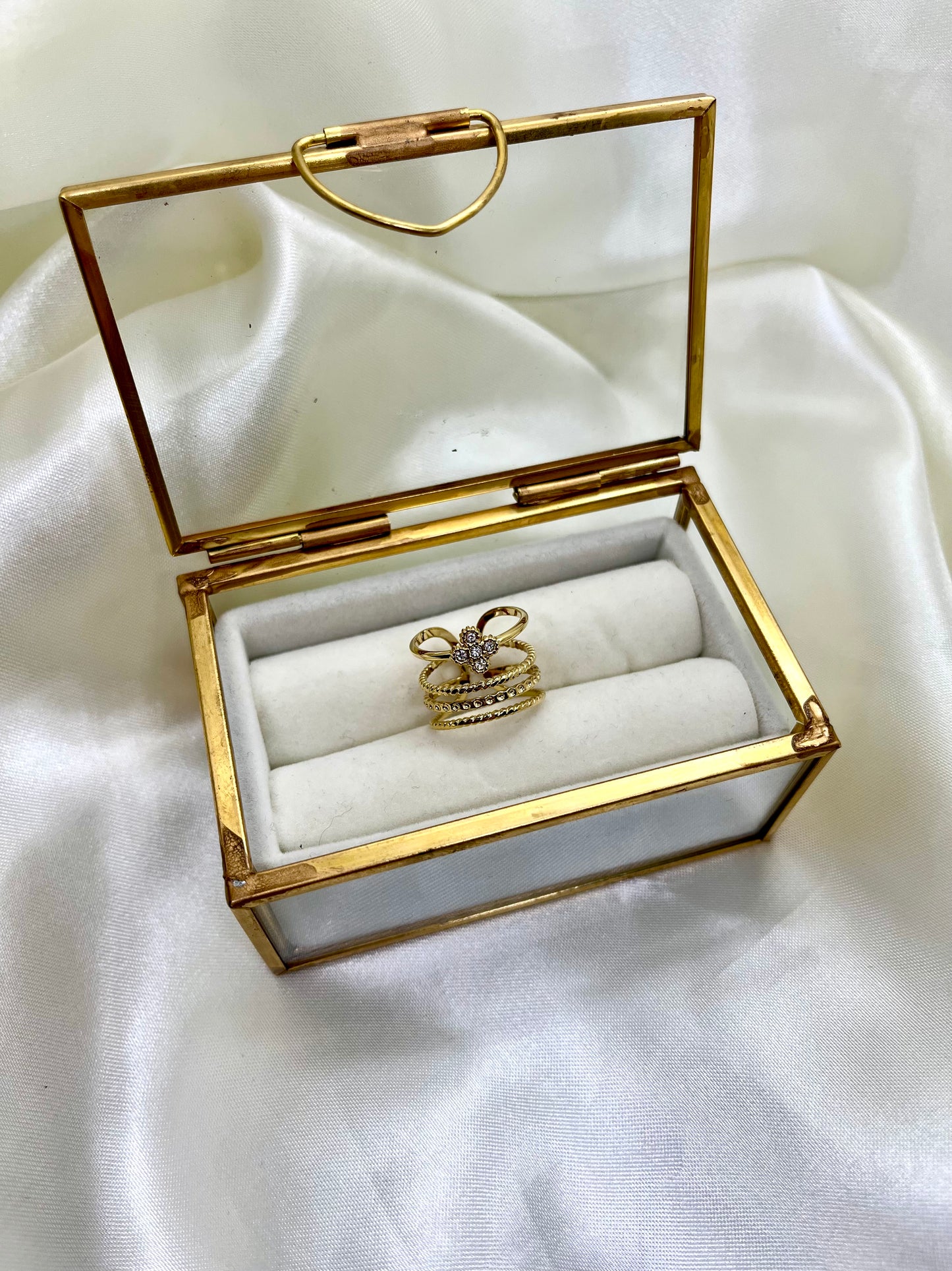 Bague doré et strass multi rangs