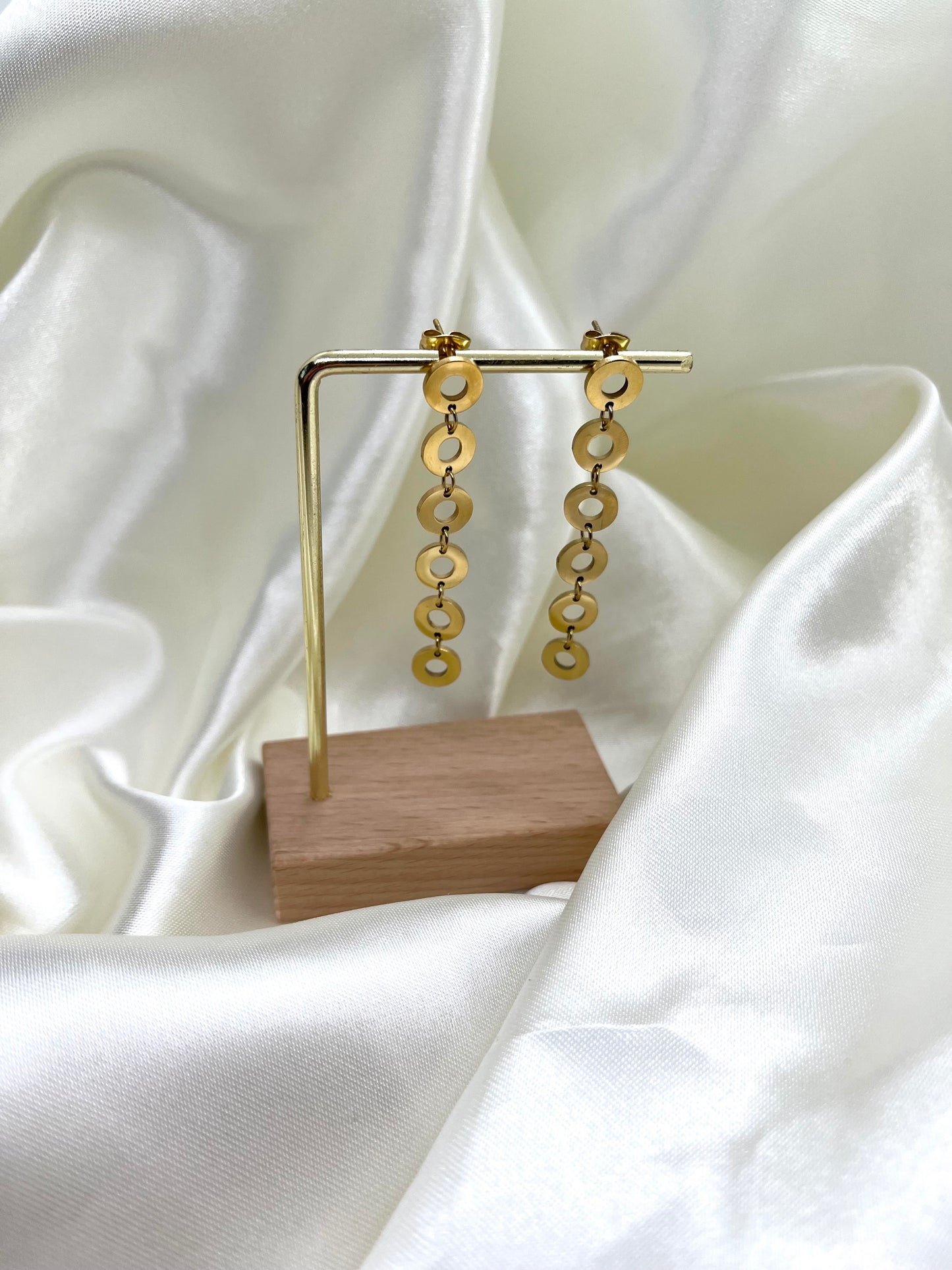 Boucles d’oreilles doré pendantes Centra