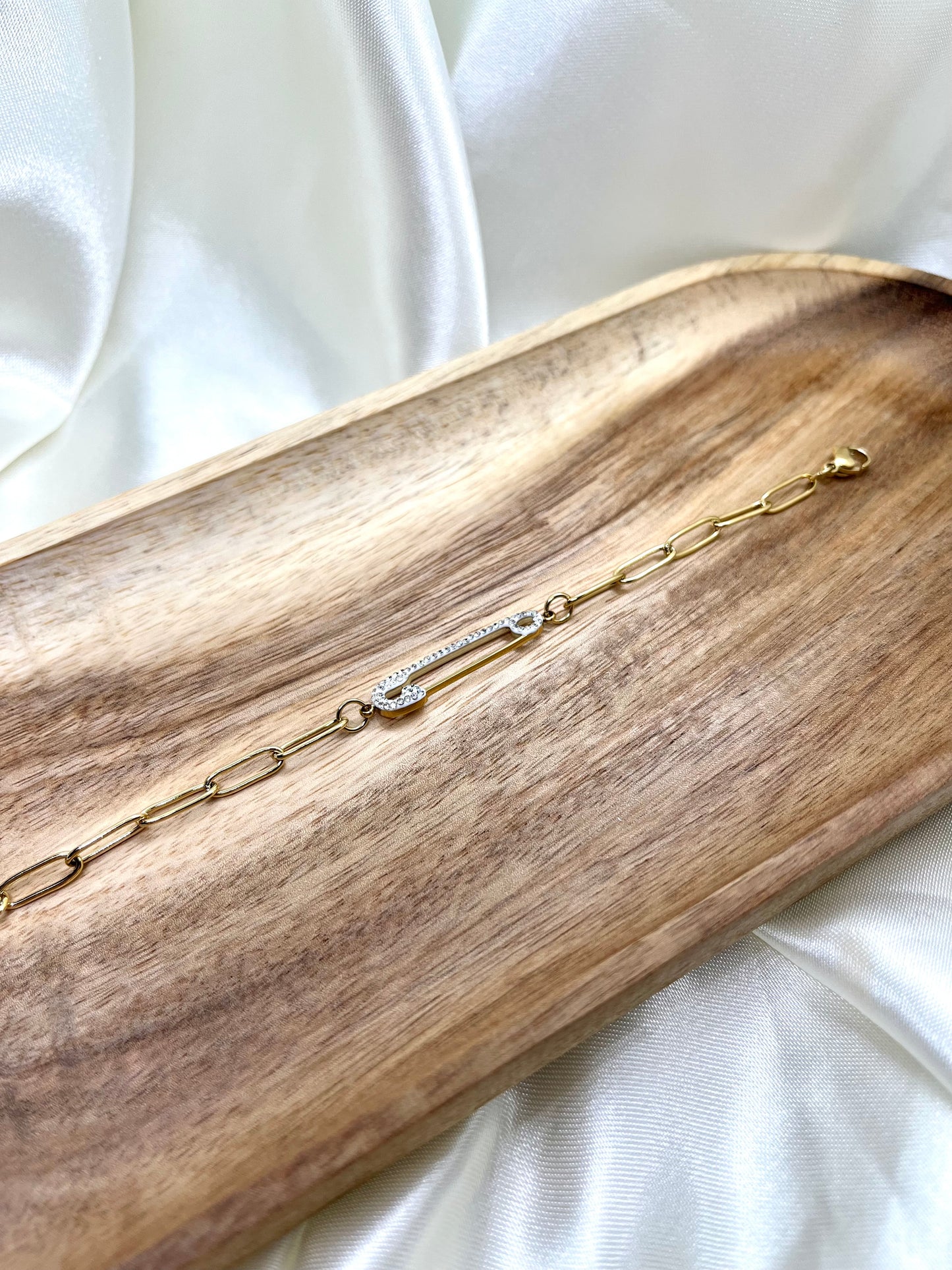 Bracelet doré trombone strass