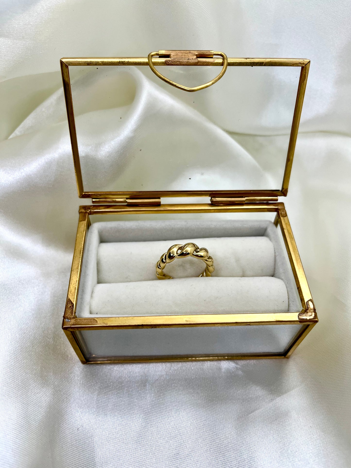 Bague dorée