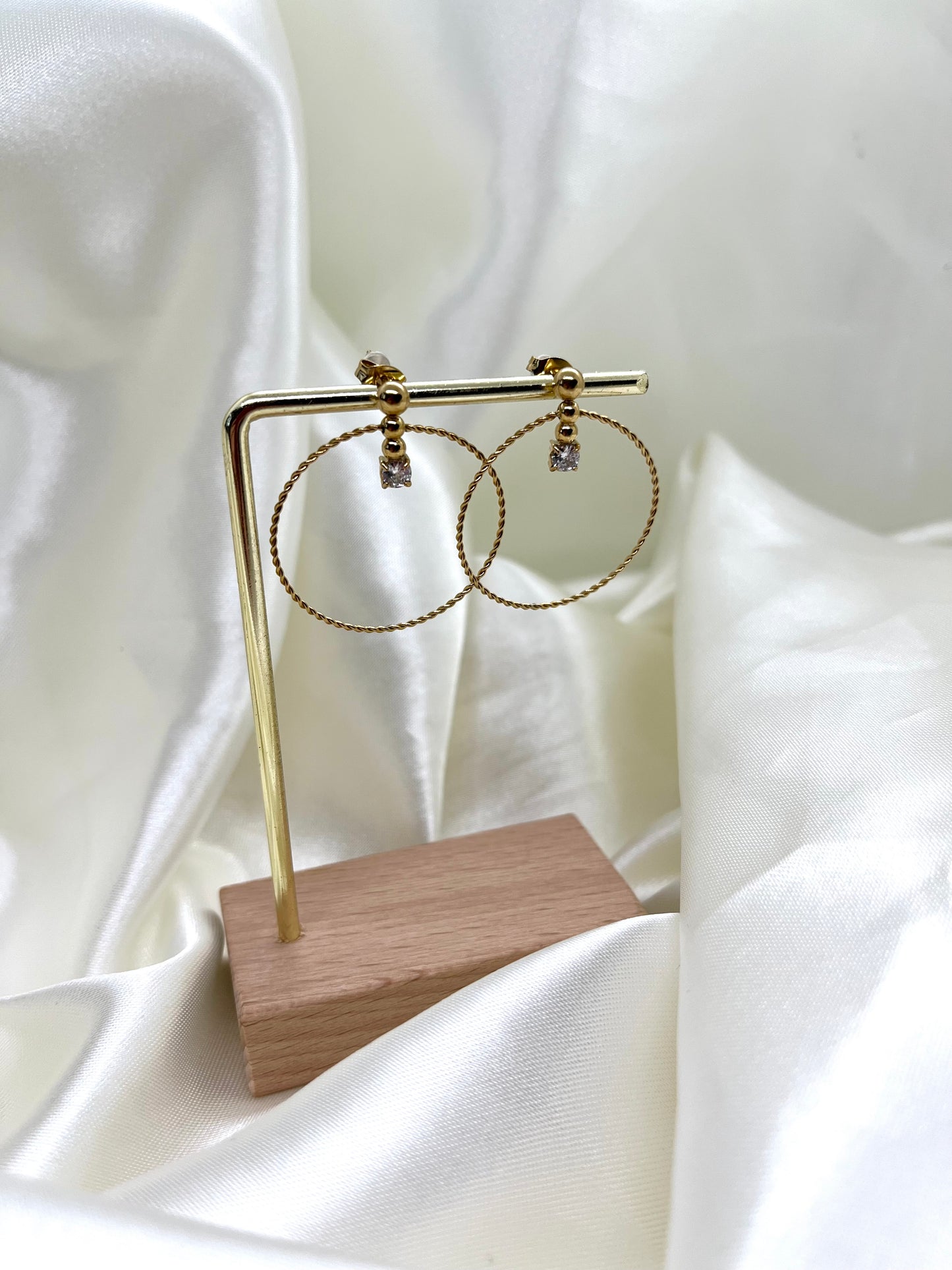 Boucles d’oreilles doré et strass Clara