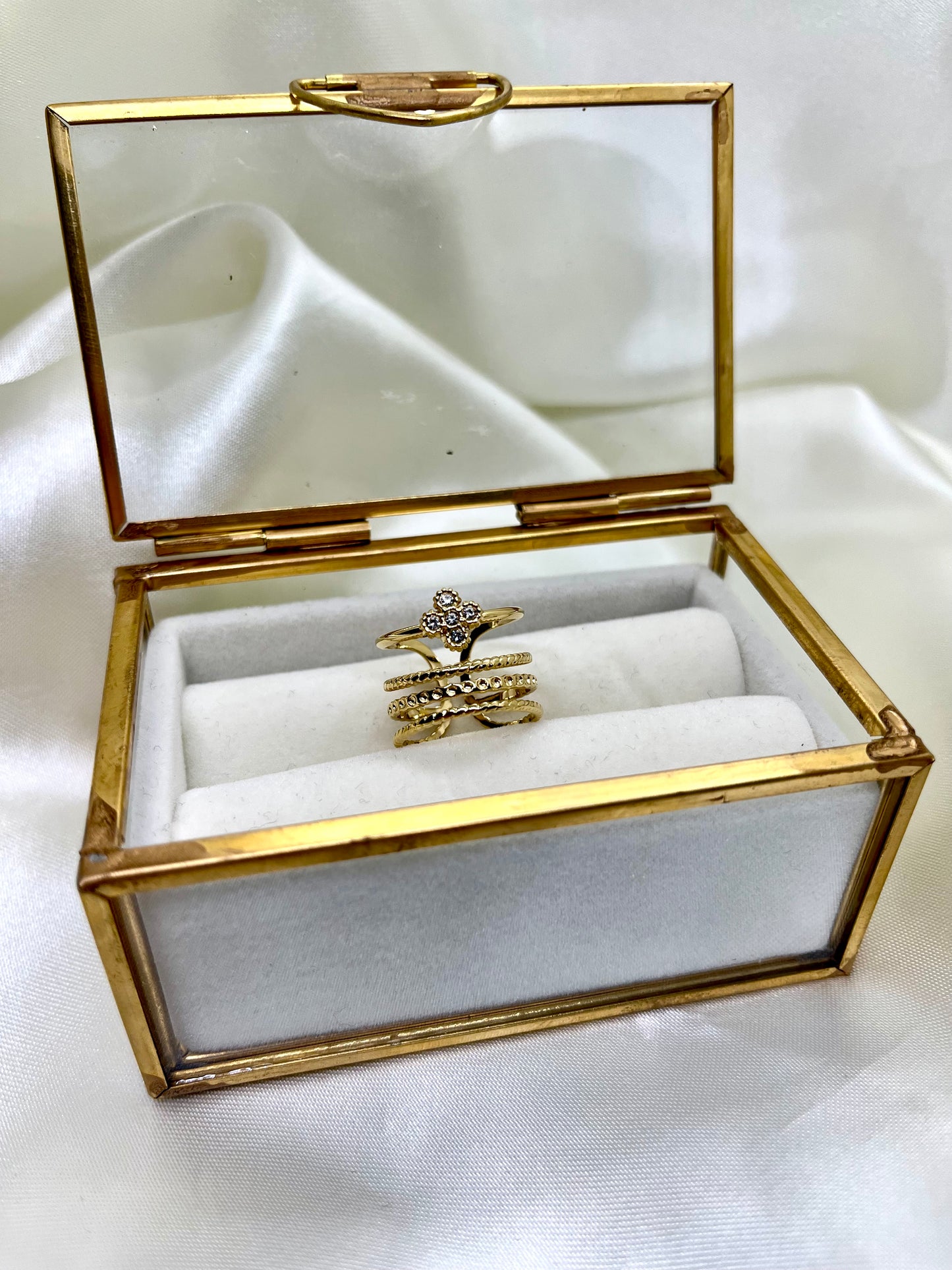 Bague doré et strass multi rangs