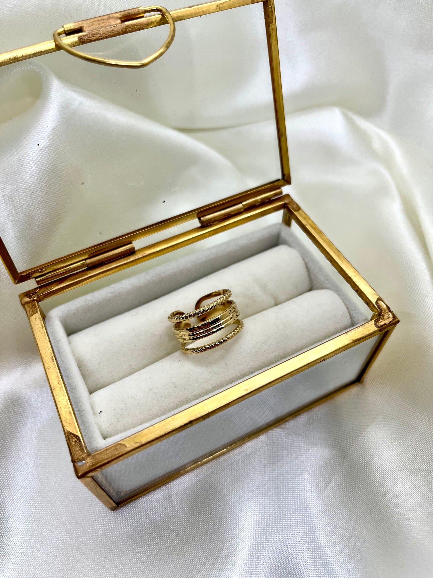 Bague doré multi rangs