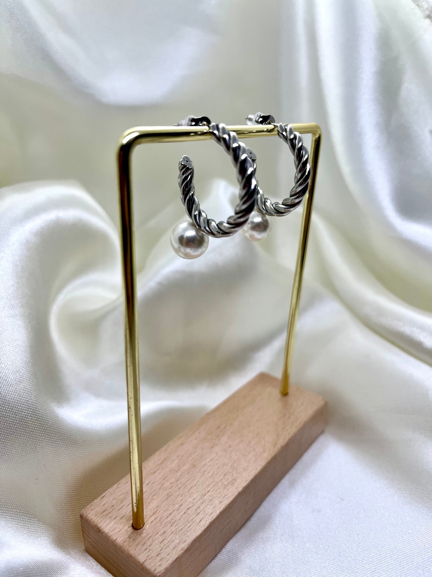 Boucles d’oreilles anneaux argent et nacré