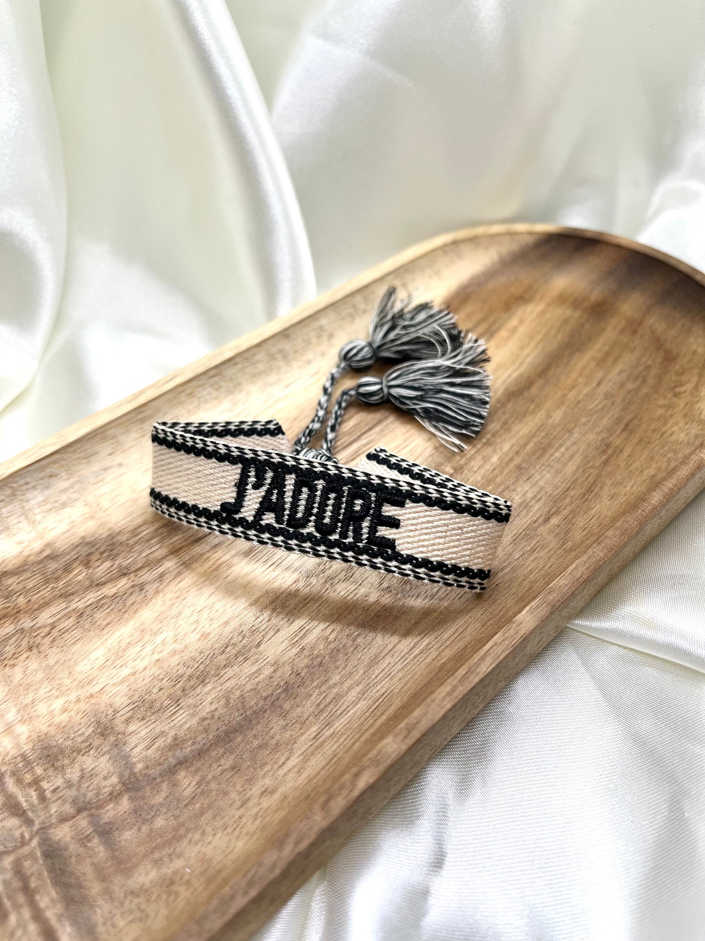 Bracelet j’adore beige et noir