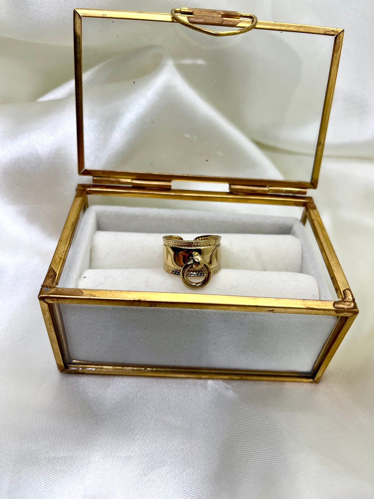 Bague doré anneau