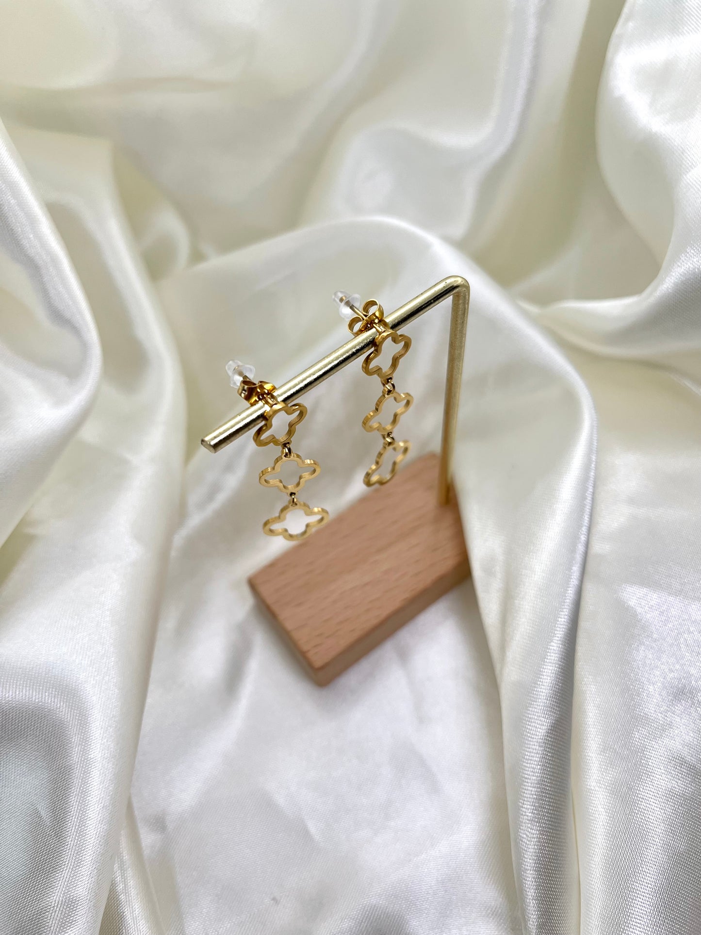 Boucles d’oreilles trèfles quatre feuilles ajourés