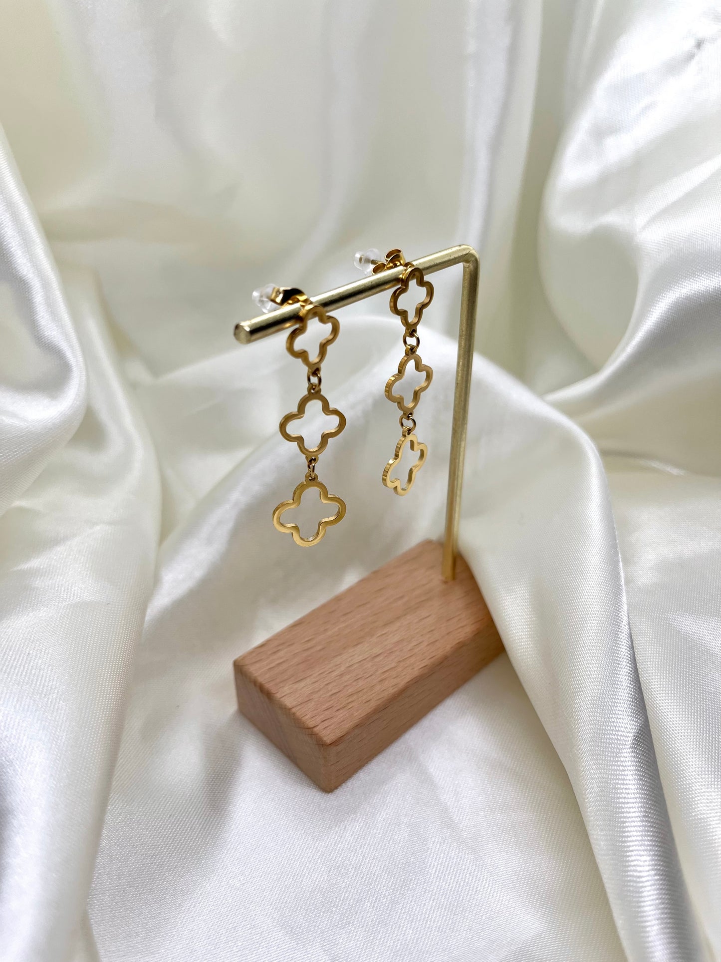 Boucles d’oreilles trèfles quatre feuilles ajourés