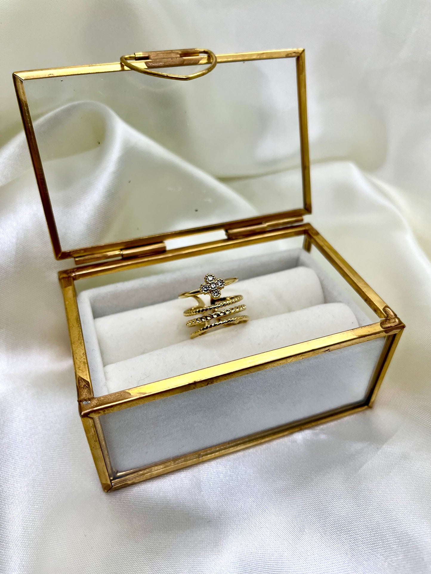 Bague doré et strass multi rangs