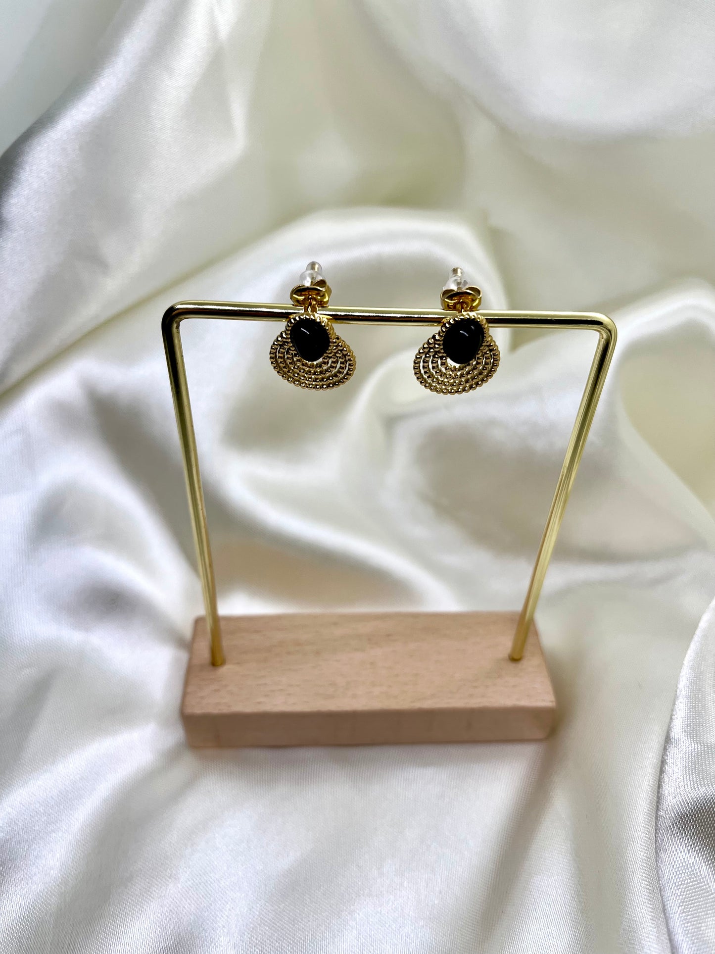 Boucles d’oreilles doré et noir