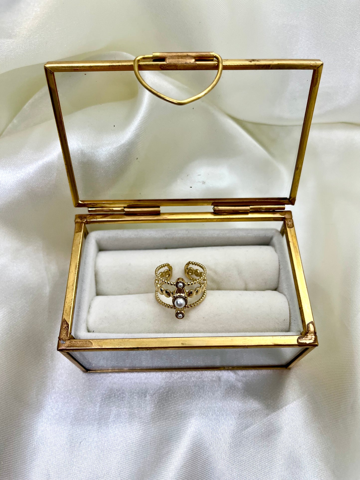 Bague doré et nacré