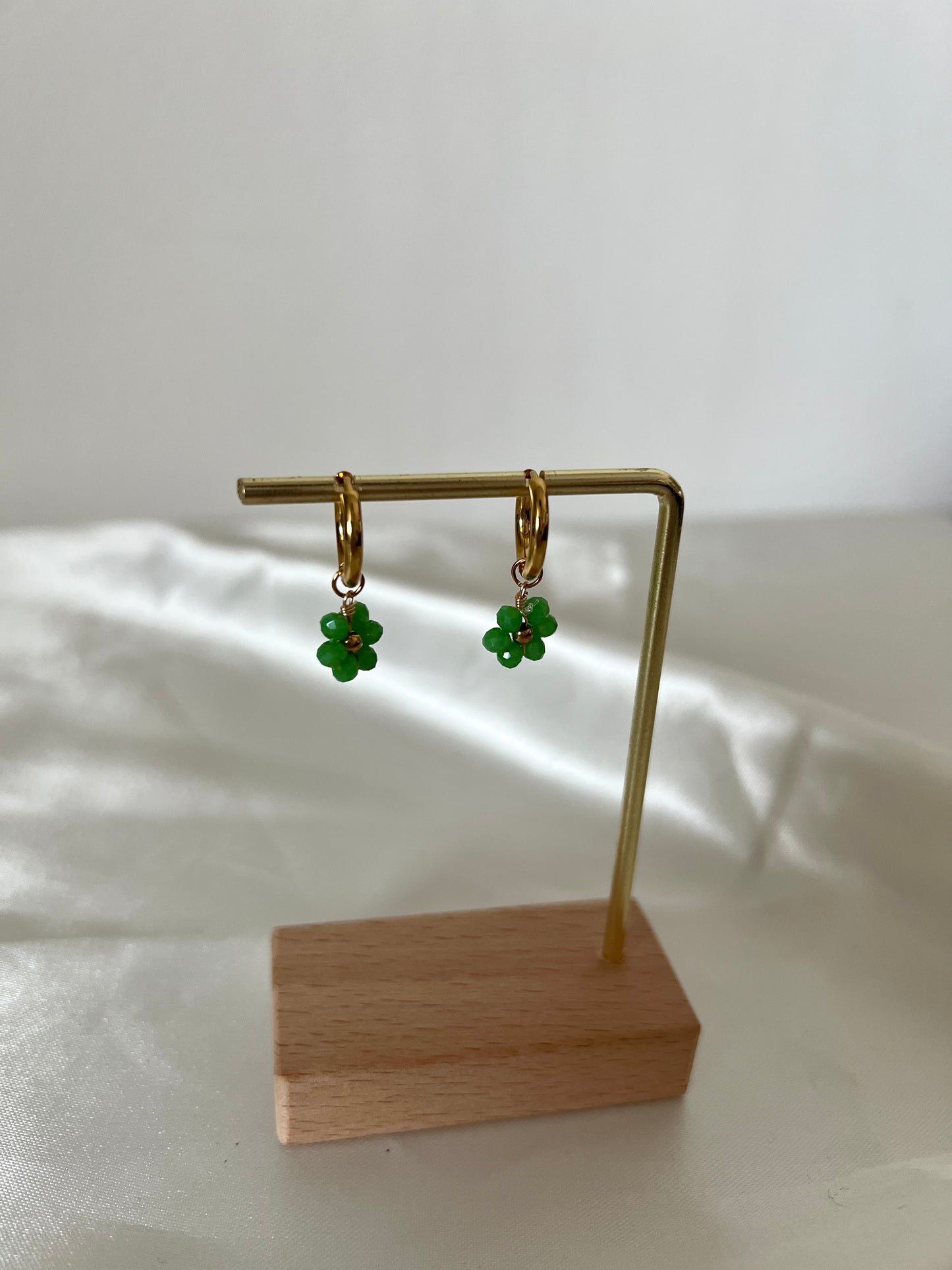 Boucles d'oreilles fleurs verte Baya