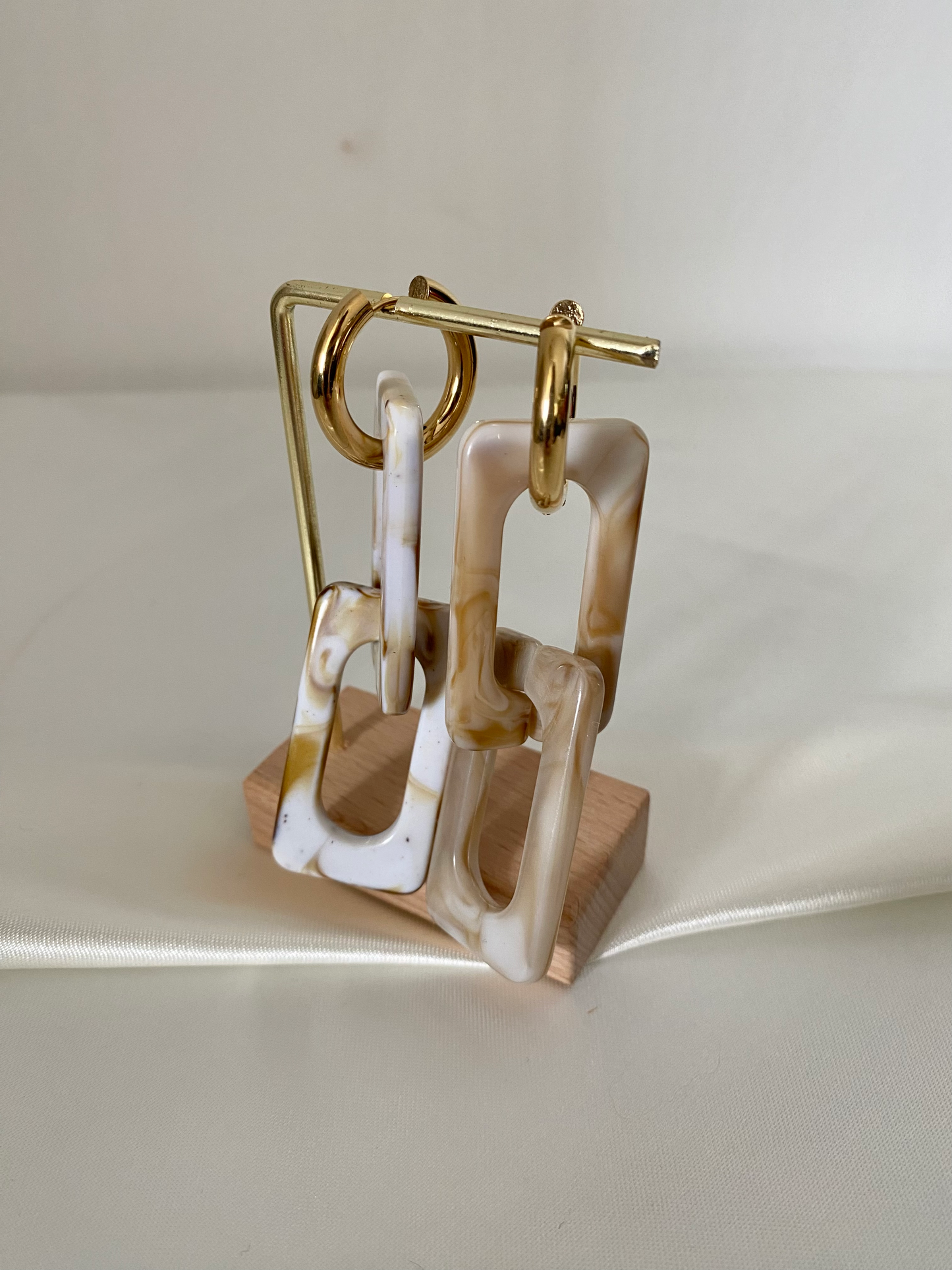 Boucles d'oreilles Orlane beige