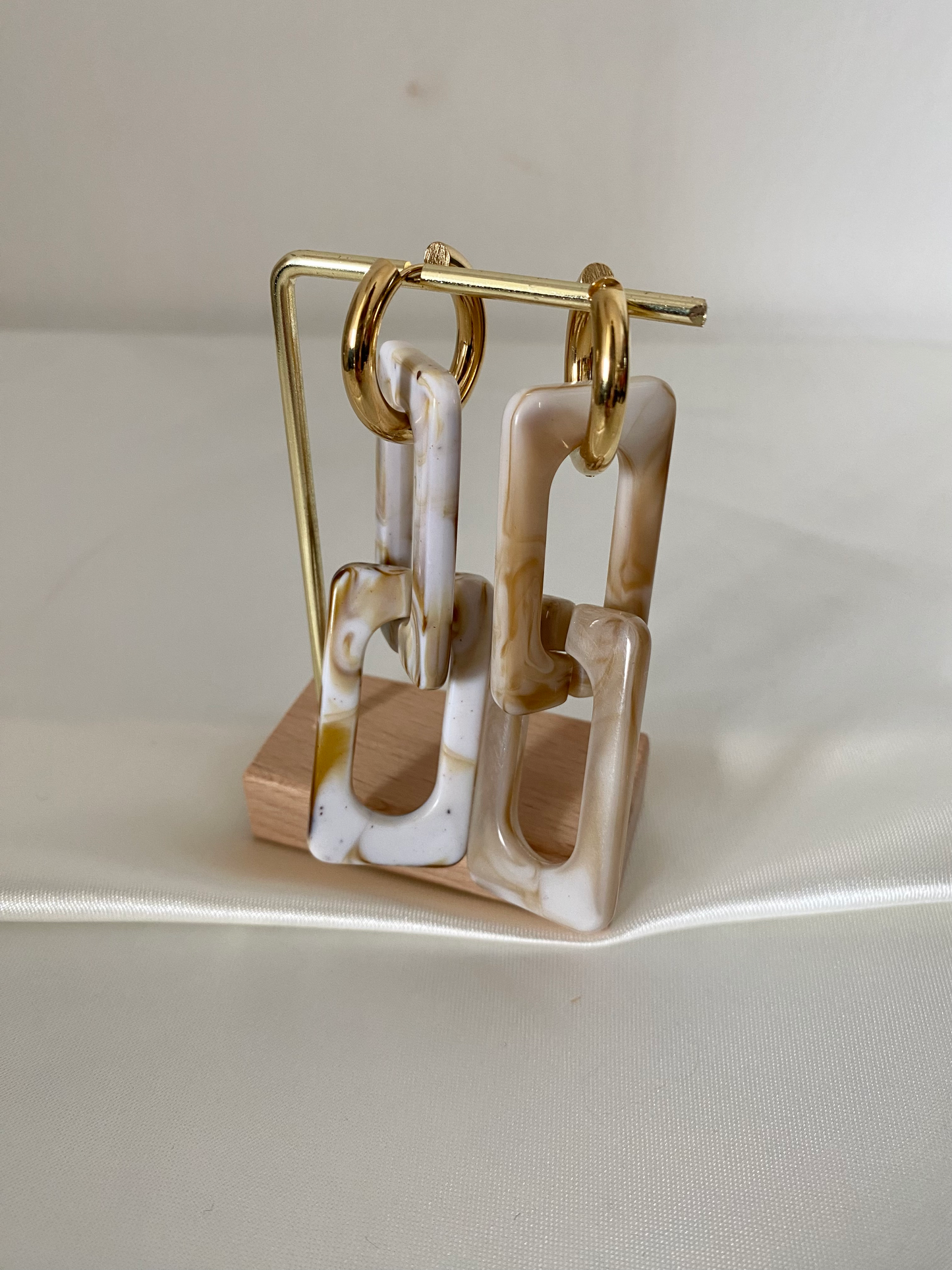 Boucles d'oreilles Orlane beige