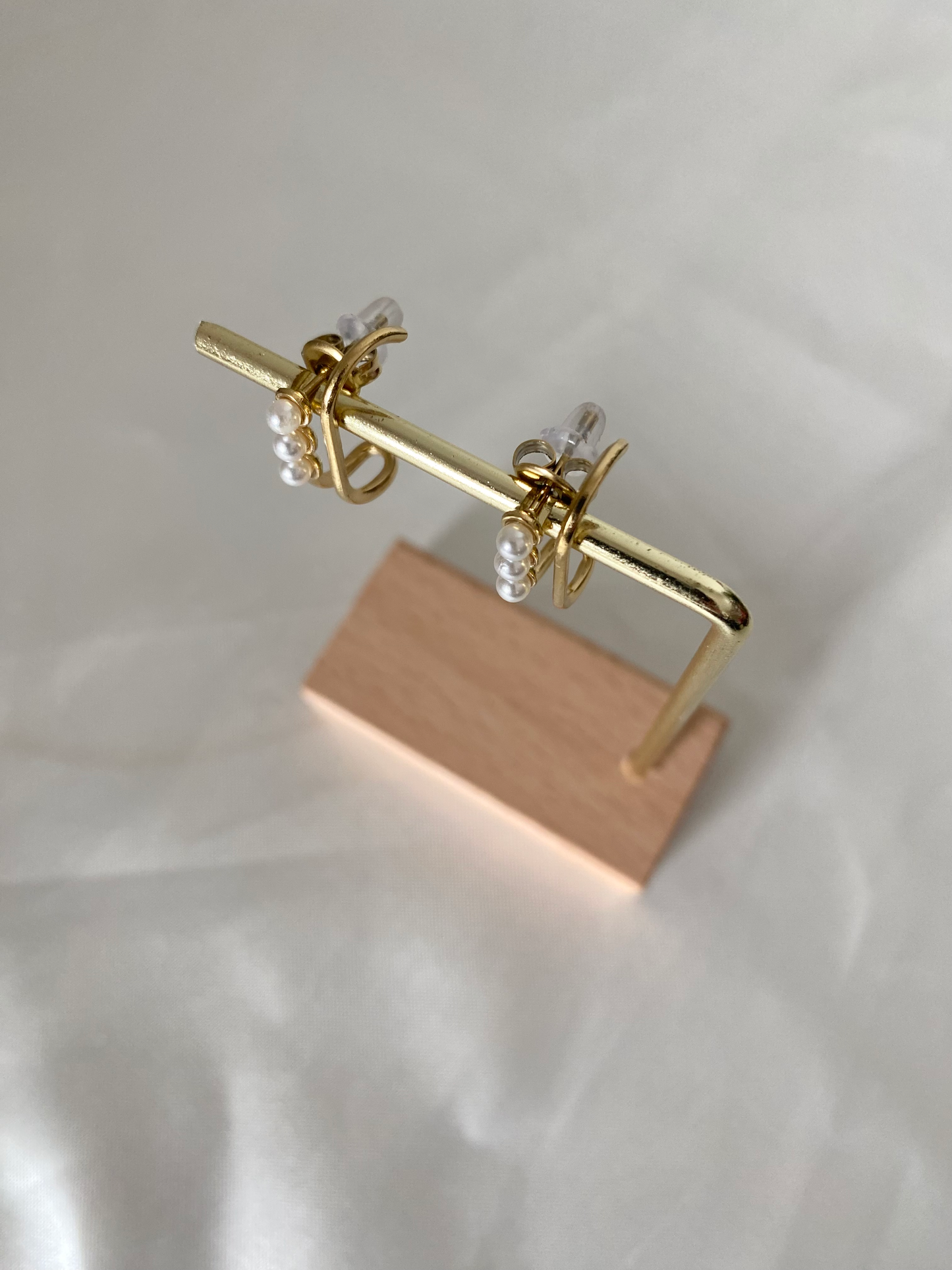 Boucles d'oreilles doré et nacré Vicky