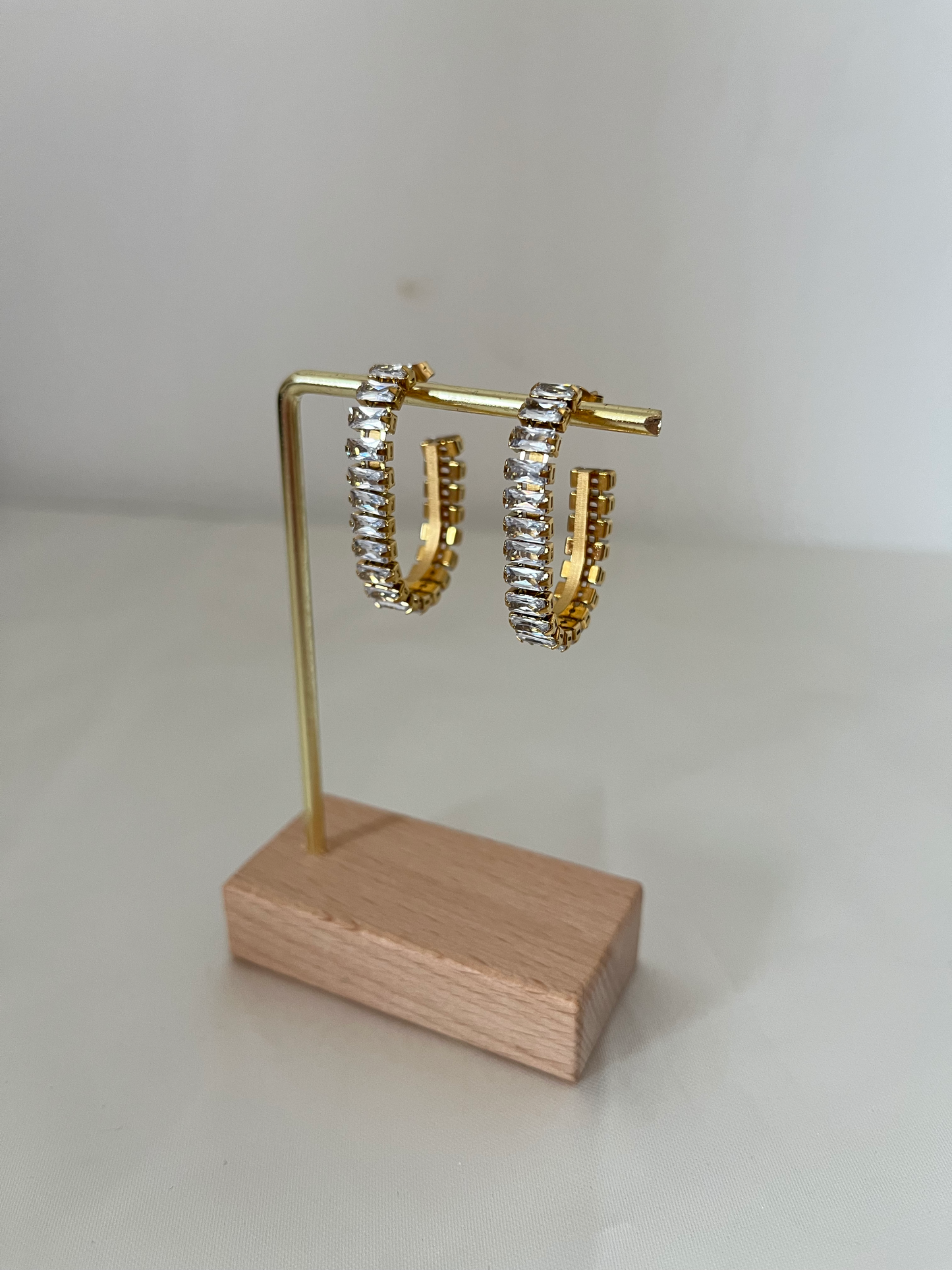 Boucles d'oreilles doré et strass Madeleine