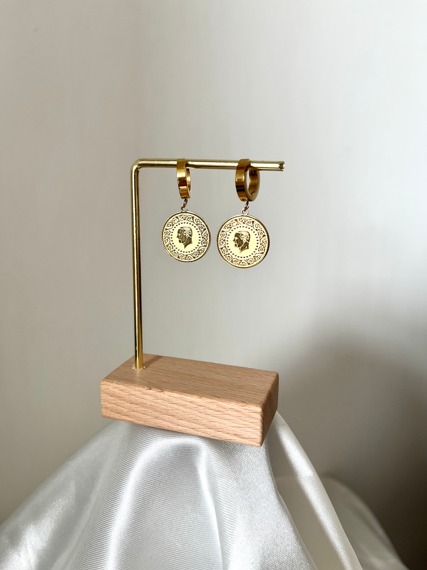 Boucles d'oreilles ronde doré Luba