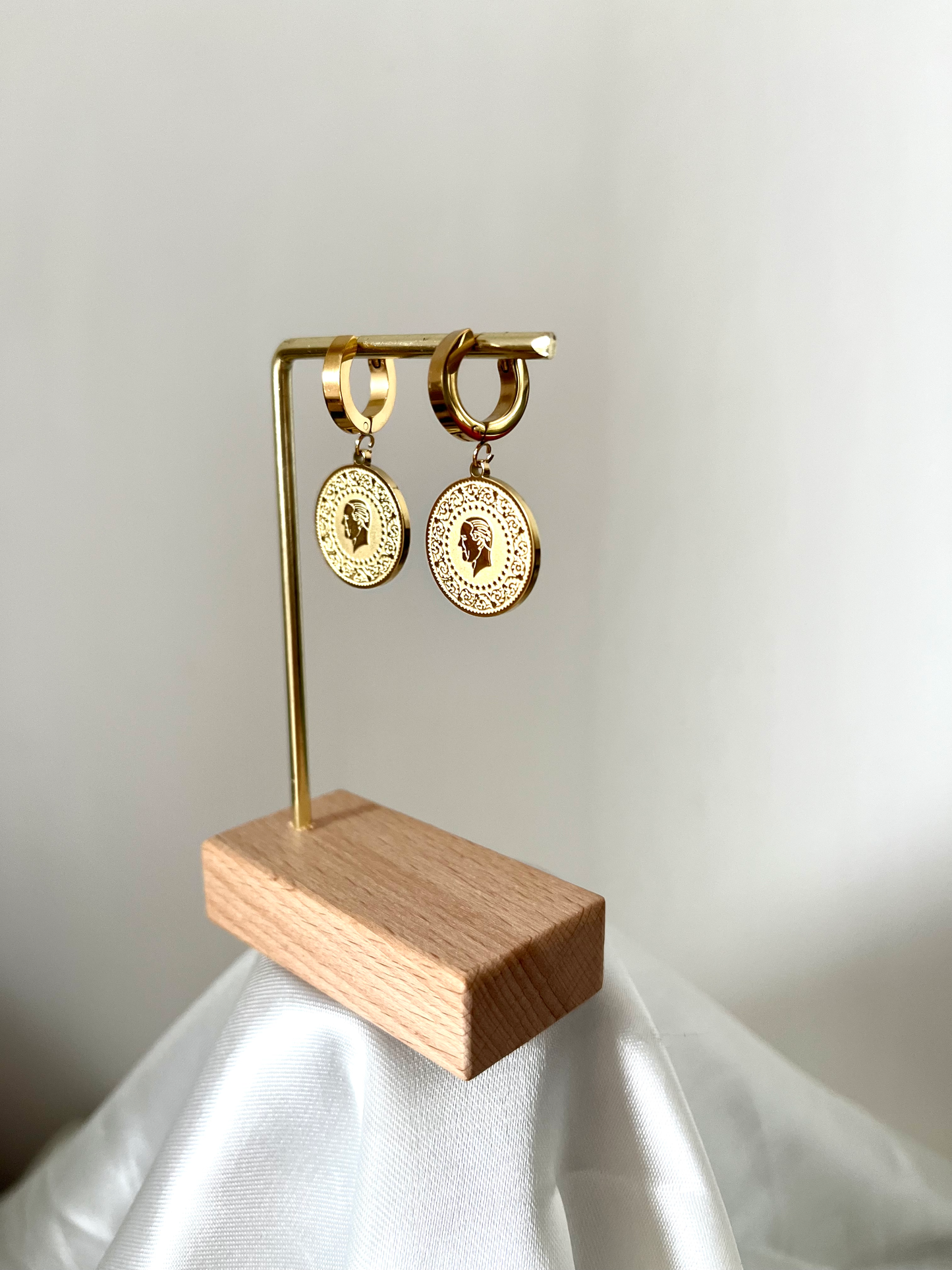 Boucles d'oreilles ronde doré Luba