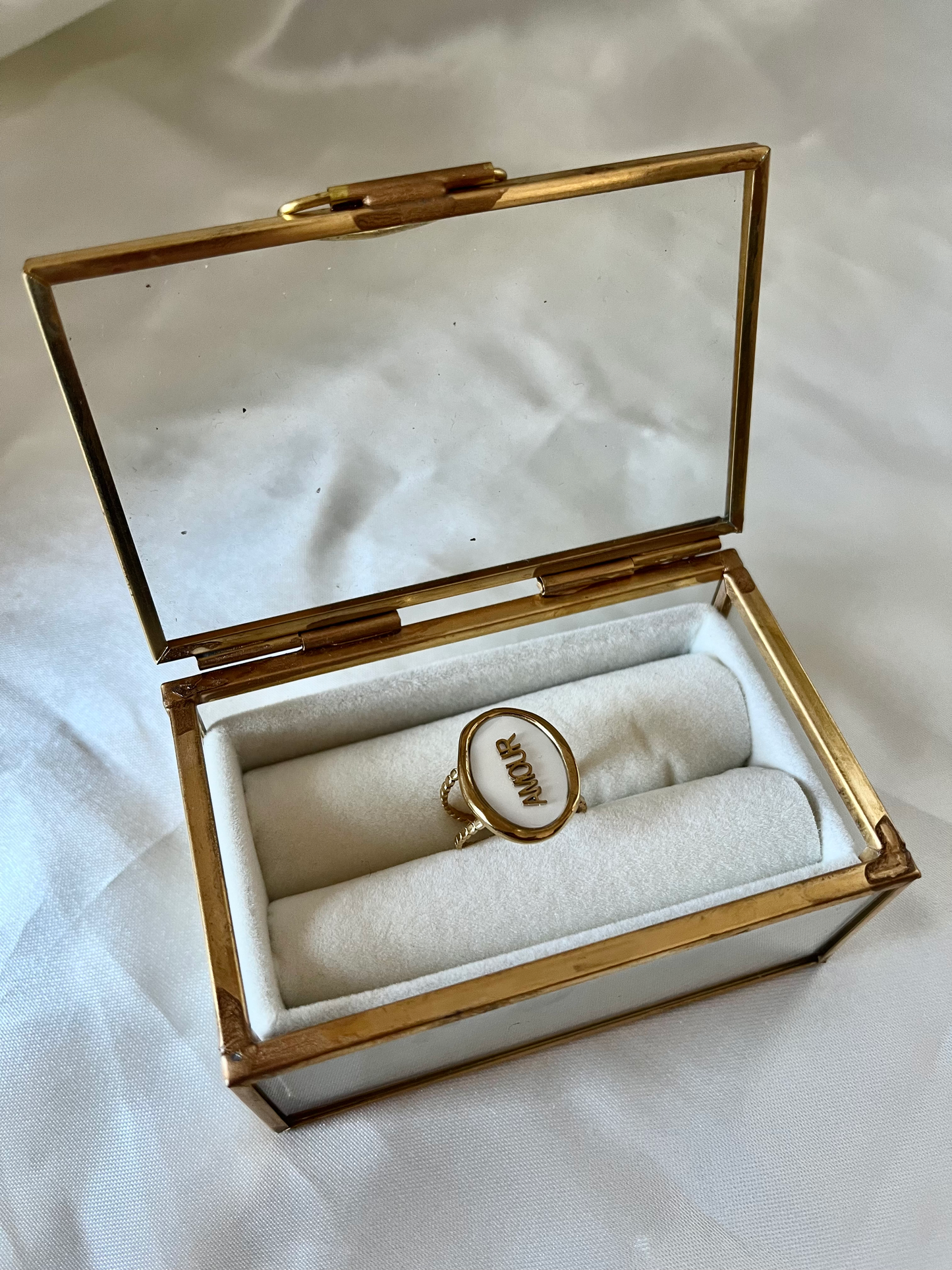 Bague doré Amour