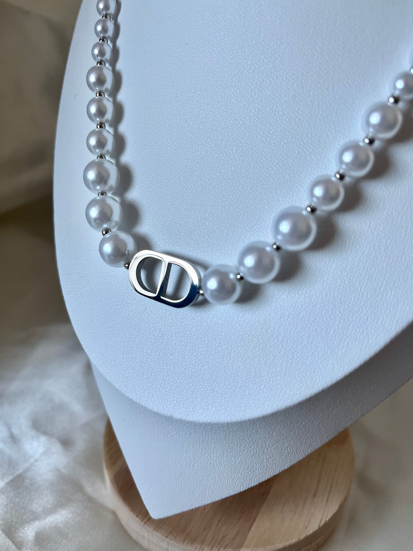 Collier argenté et nacré Wanda