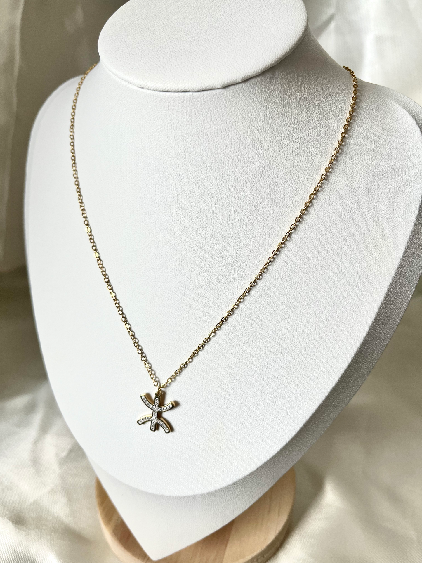 Collier doré et strass Alvina