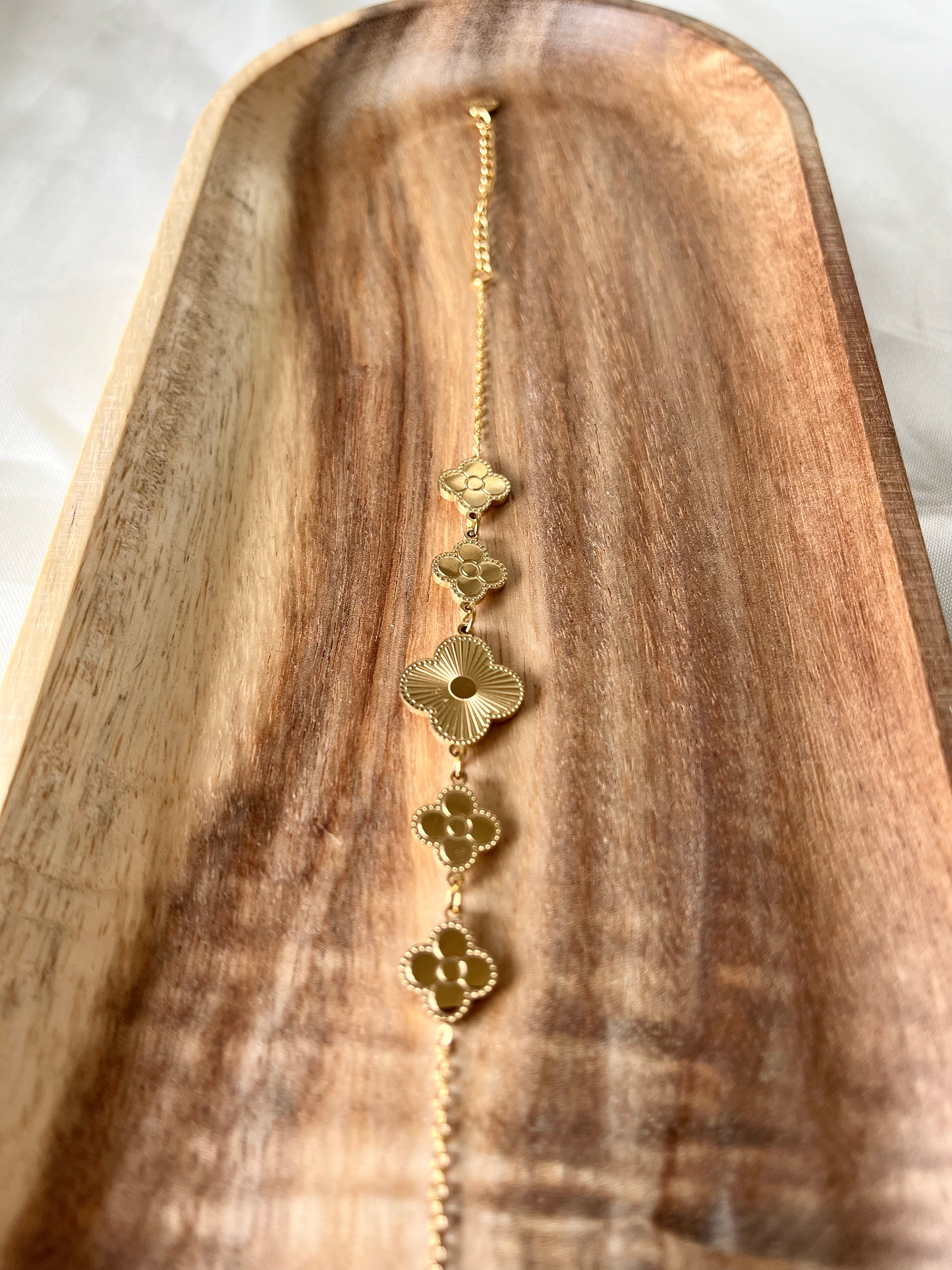 Bracelet doré fleurs Esme