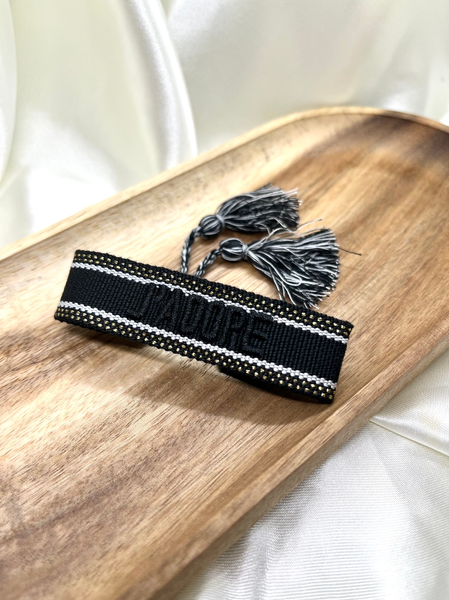 Bracelet j’adore noir, blanc et doré