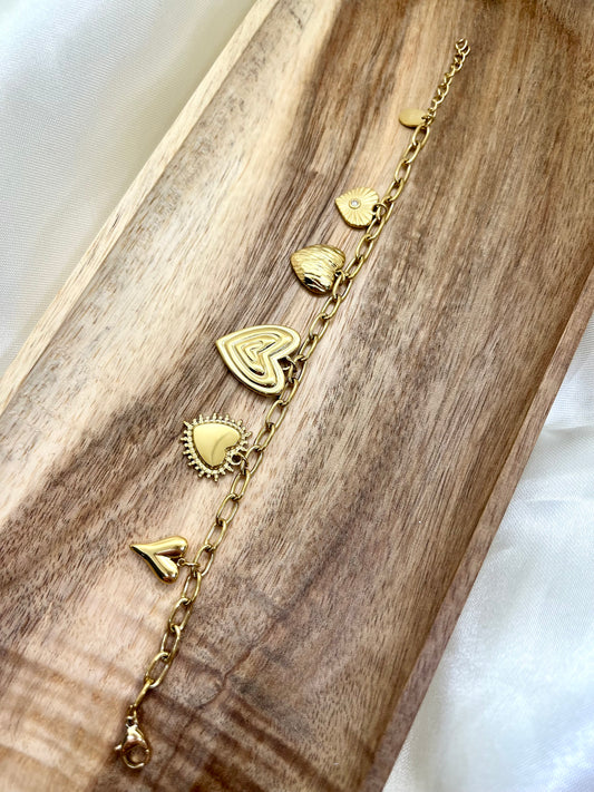Bracelet doré cœurs
