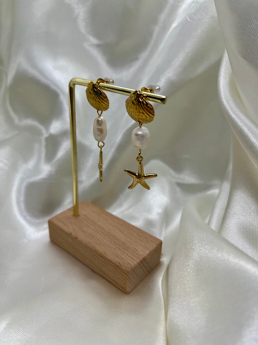 Boucles d’oreilles coquillages dorés et nacrés