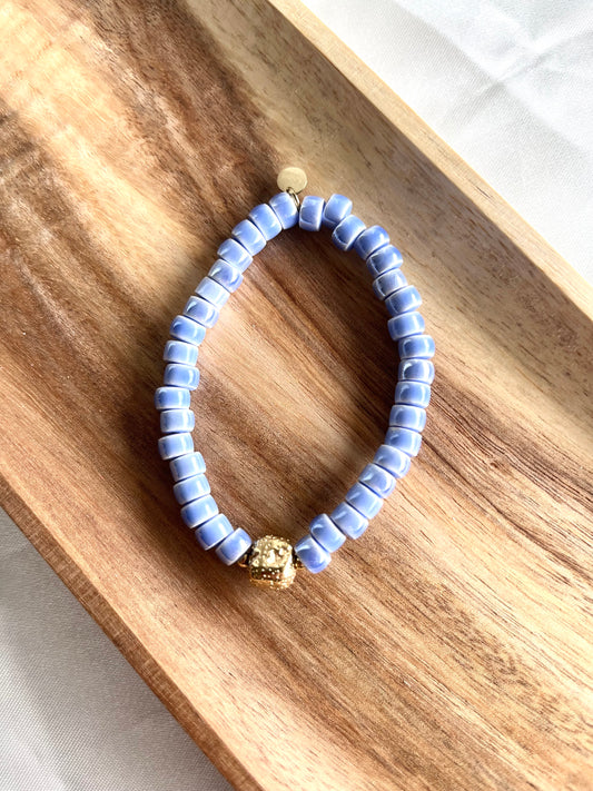 Bracelet en perles bleues