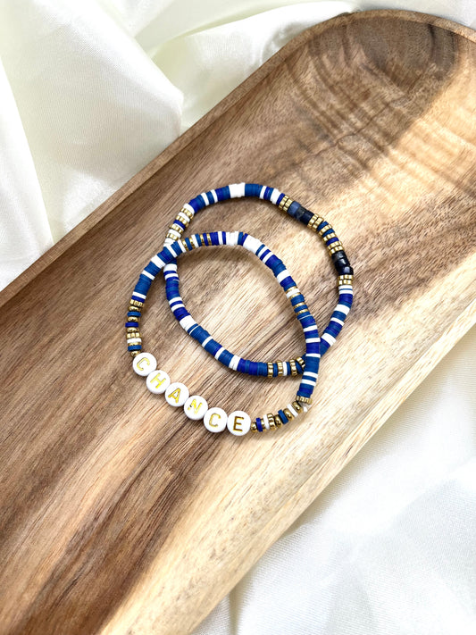 Bracelets en perles bleu, blanc et doré Chance