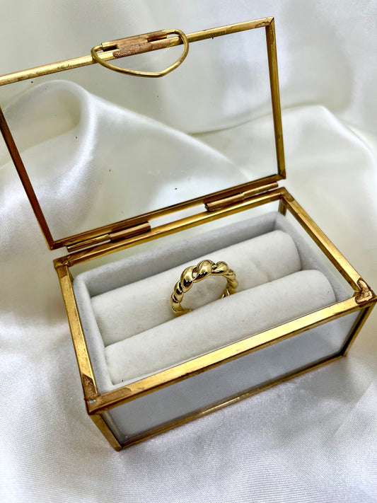 Bague dorée
