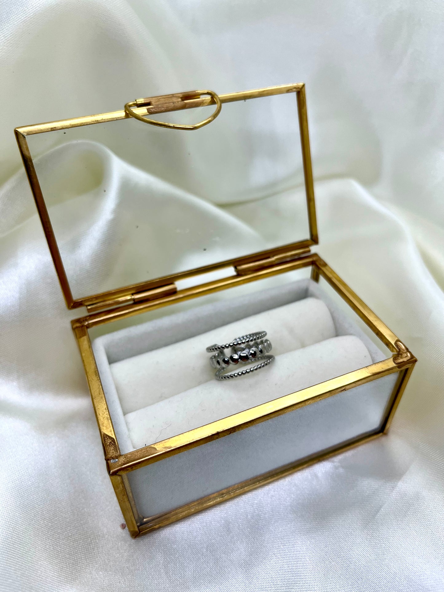 Bague argentée multi rangs