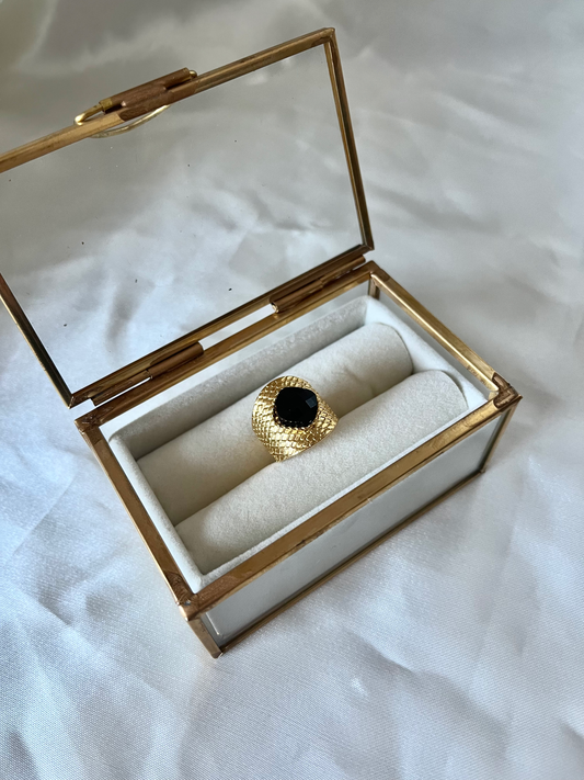 Bague doré et noir Romane